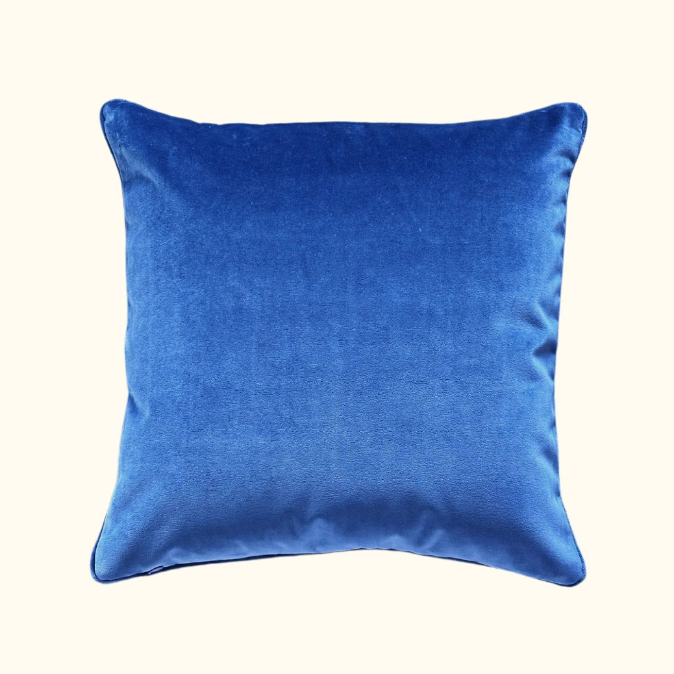 Vintage Cotton Table Cloth Pillow - 20" x 20" - USA - 144e