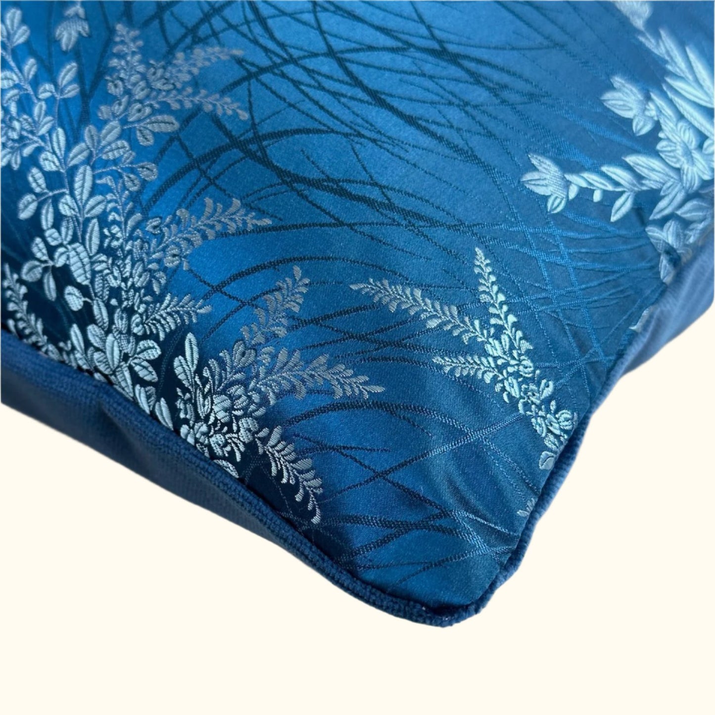 Vintage Silk Damask c.1940's Pillow - 16" x 24" - Europe - 206b