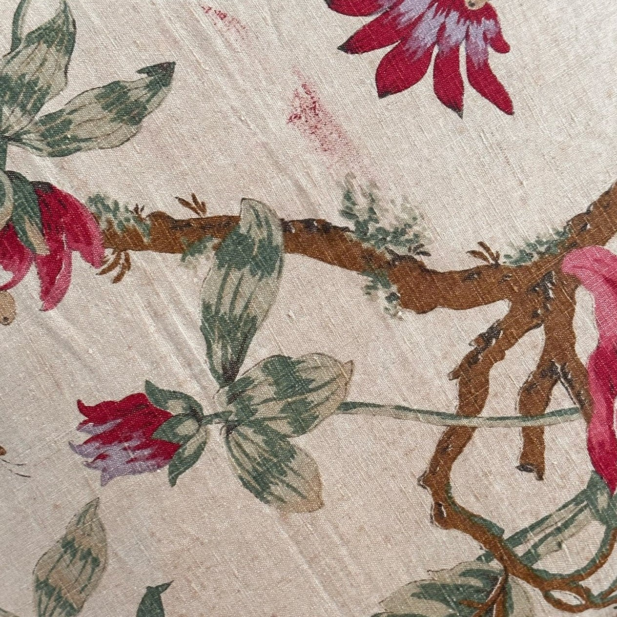 Vintage Linen Floral Pillow - 24x24 - England - 259d