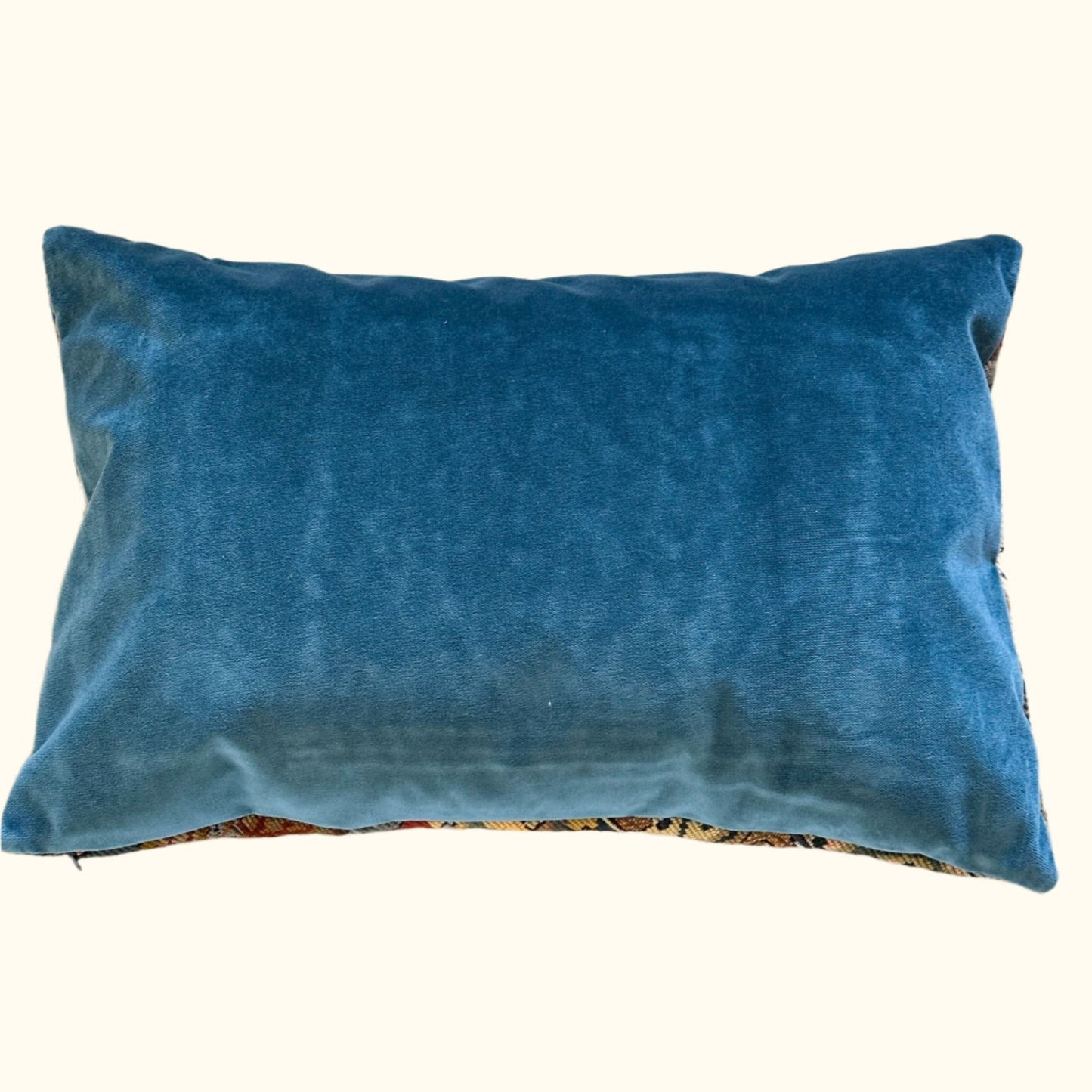 Vintage Needlepoint Pillow - 16x24 - USA - 277a