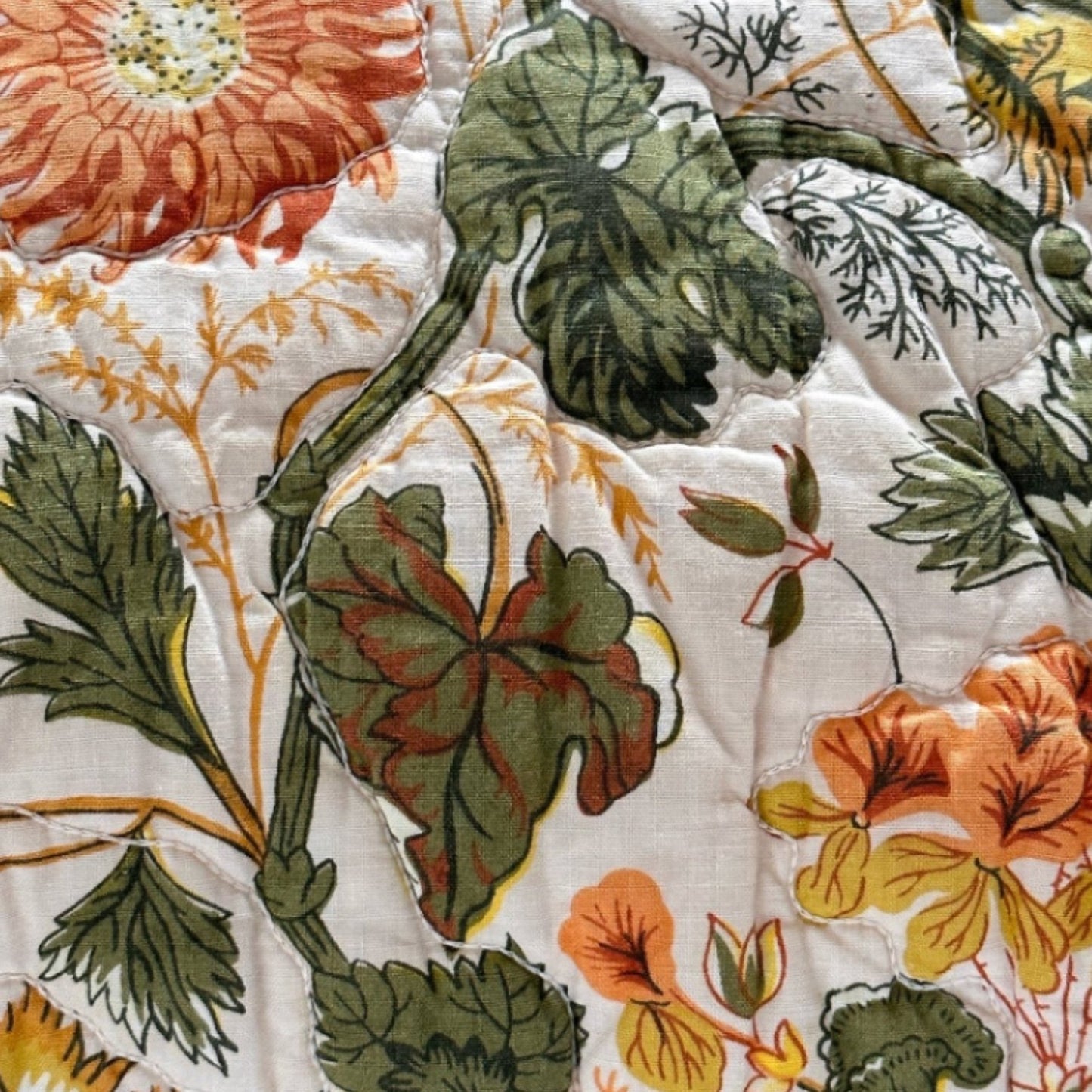 1970's Floral Quilt Pillow - 24x24 - USA - 278c