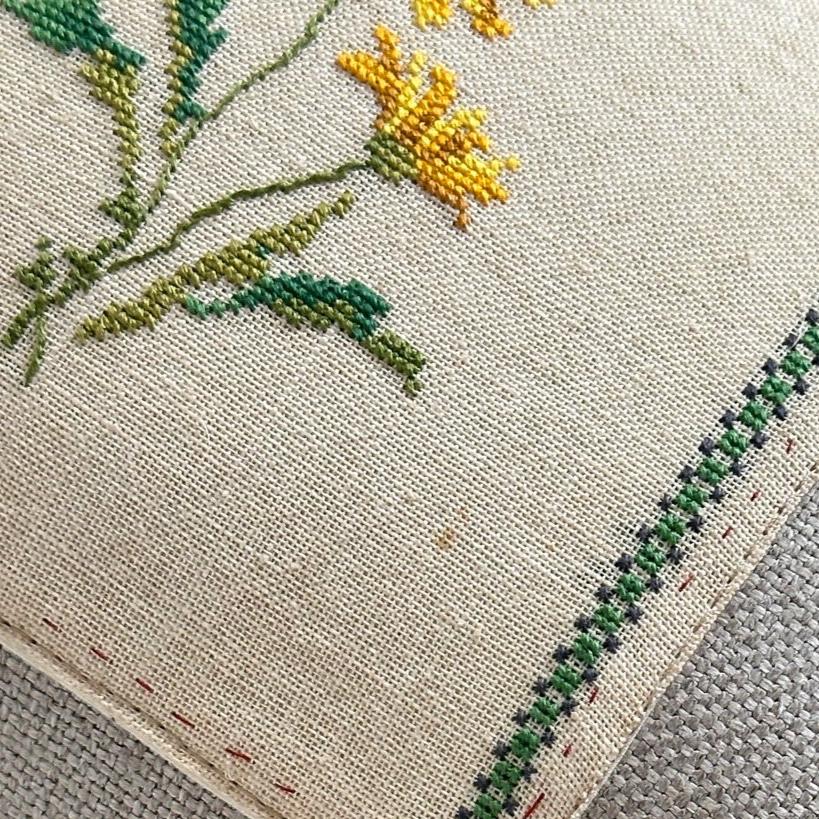 Vintage Cross Stitch Pillow - 11x17 - USA - 280a