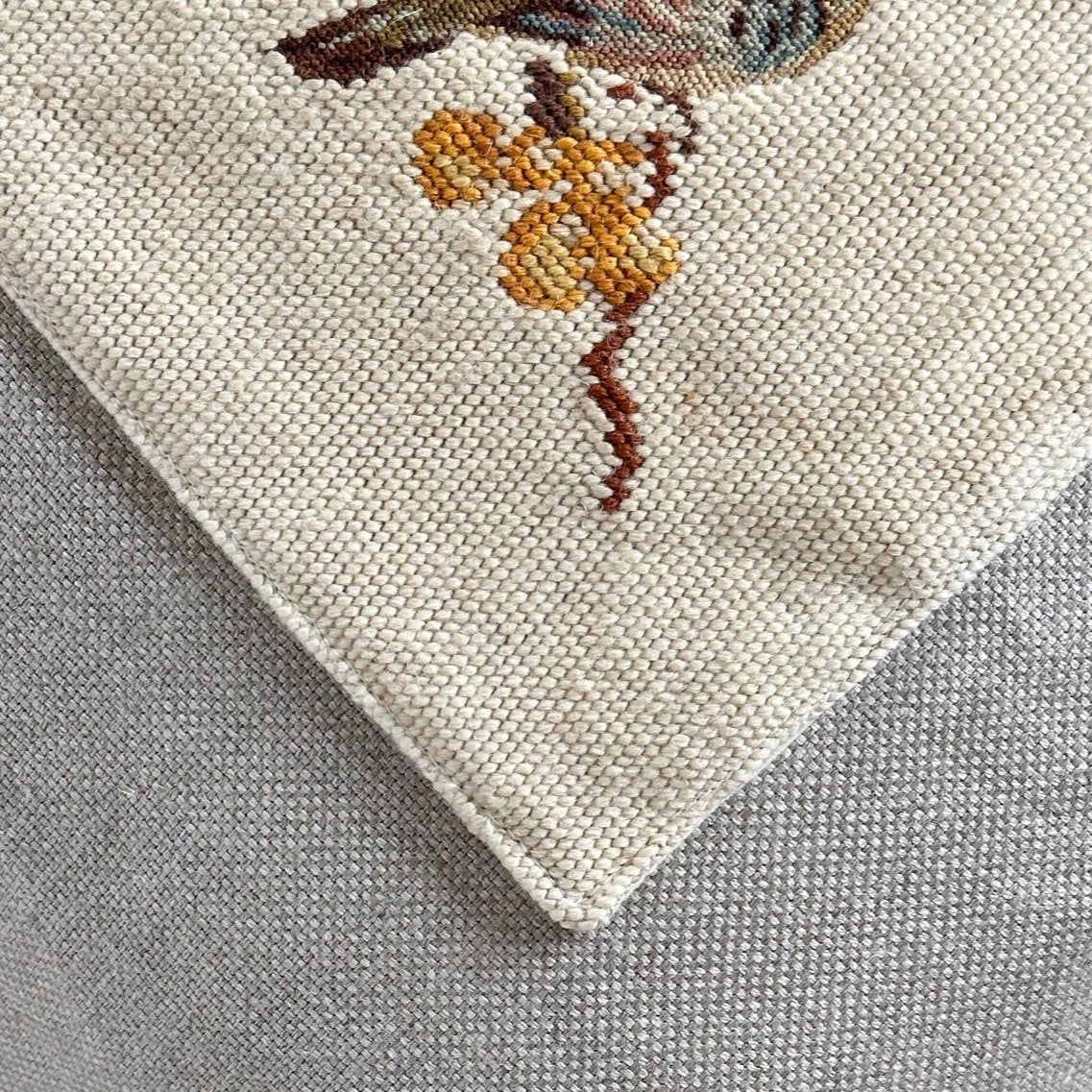 Vintage Needlepoint Pillow - 20x20 - USA - 281a