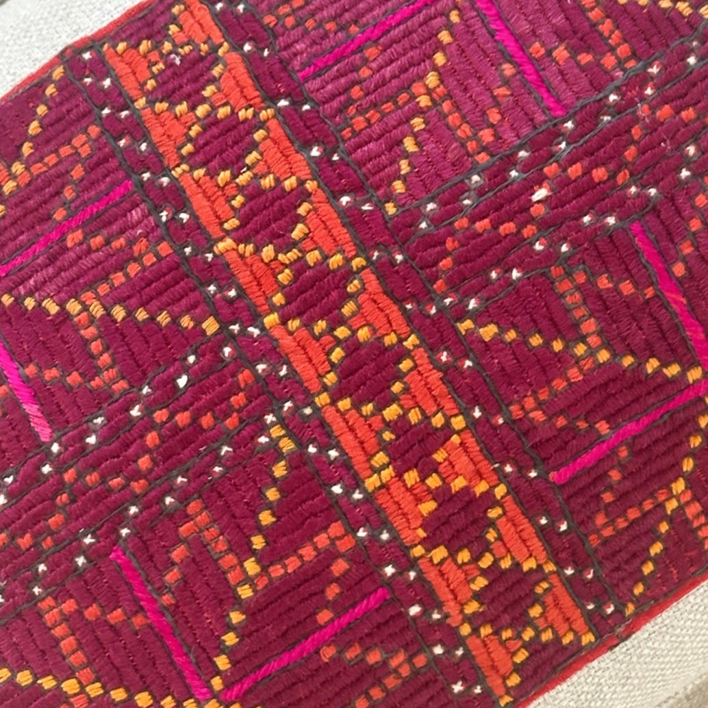 Vintage Needlepoint Pillow - 13x20 - 289a