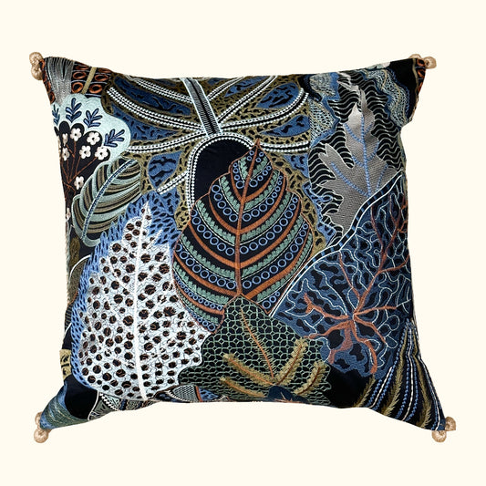 Midnight-22x22-Pillow