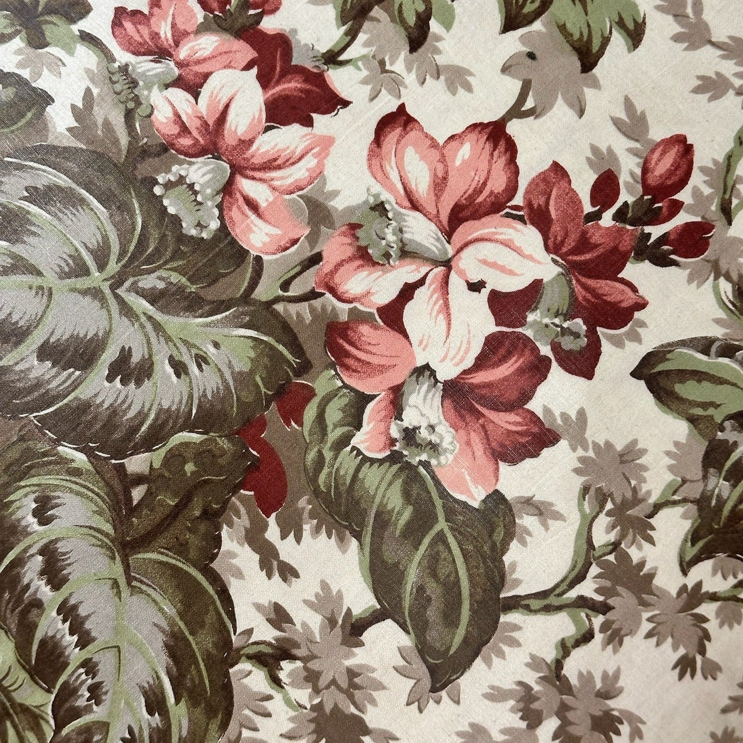 Vintage Floral Chintz Pillow - 22" x 22" - England - 334a
