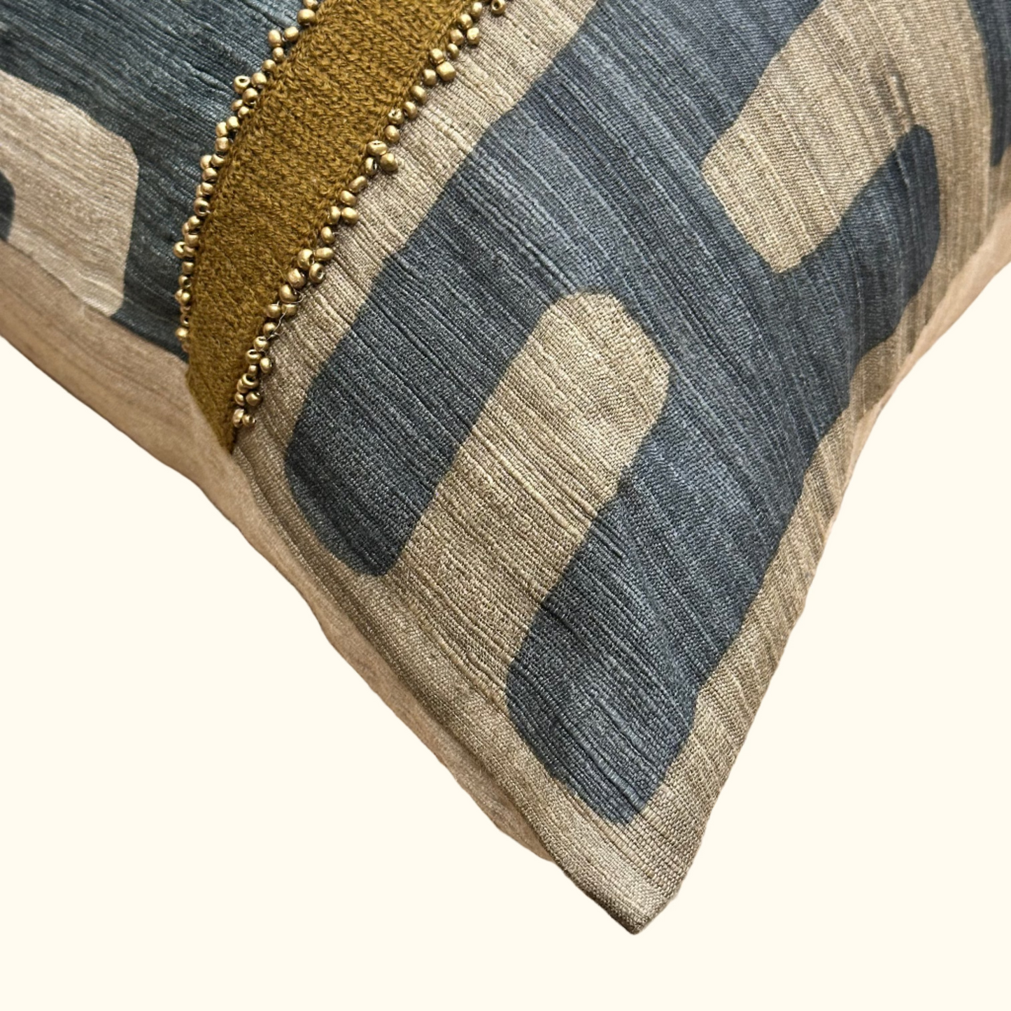 Kasai—16x36—Pillow