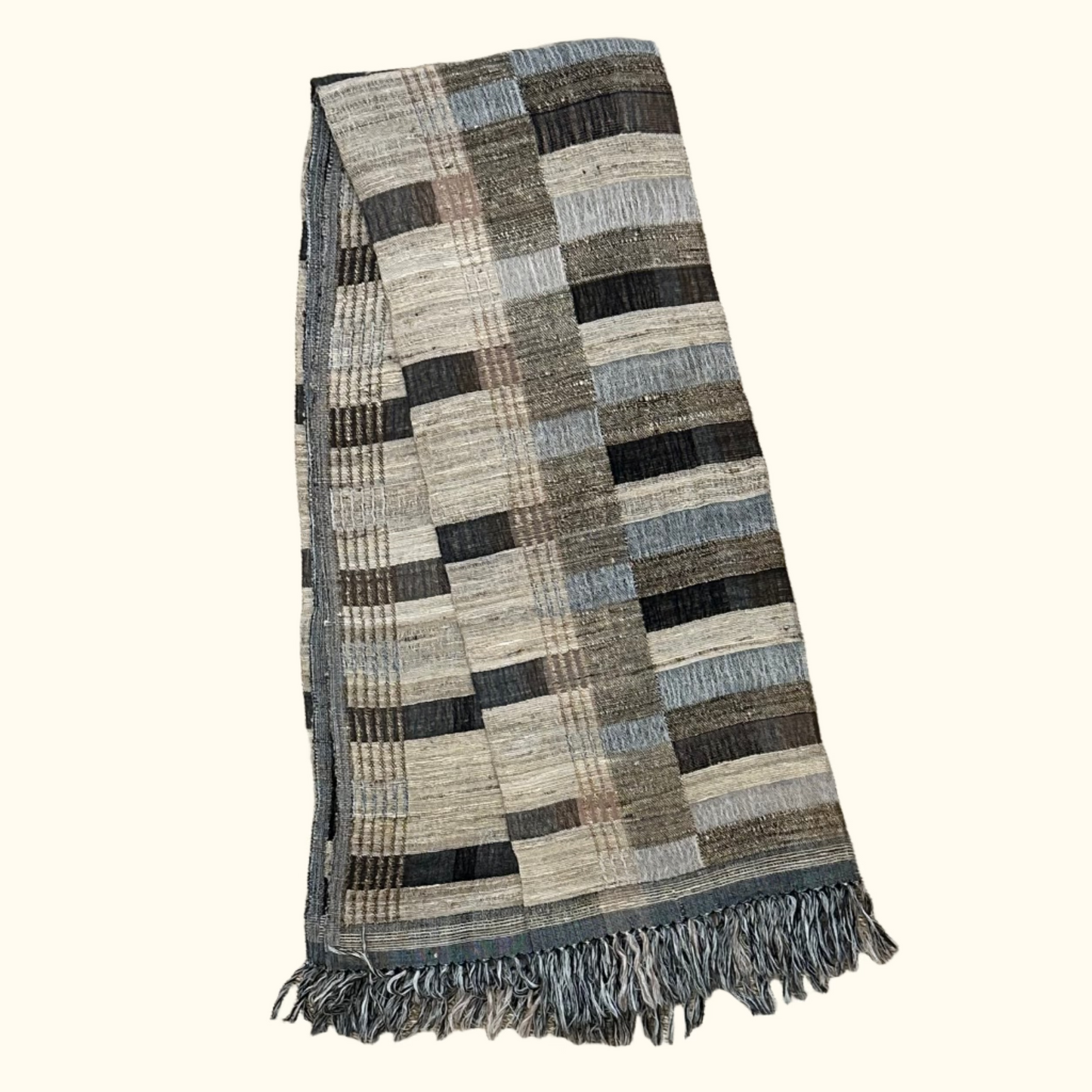 Canyon - 50x70 - Throw