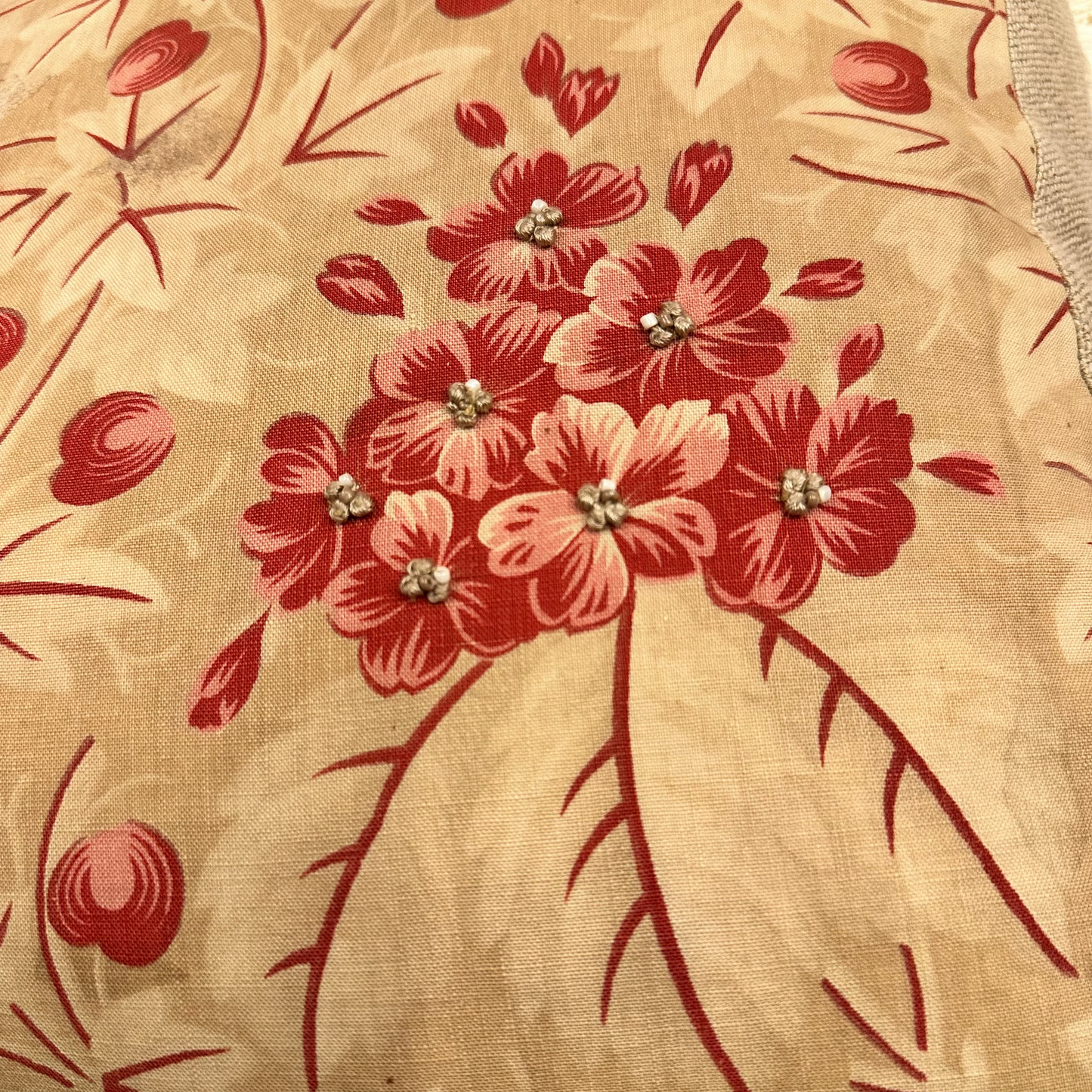 Vintage Floral Print Pillow - 20 x 20 - 566a