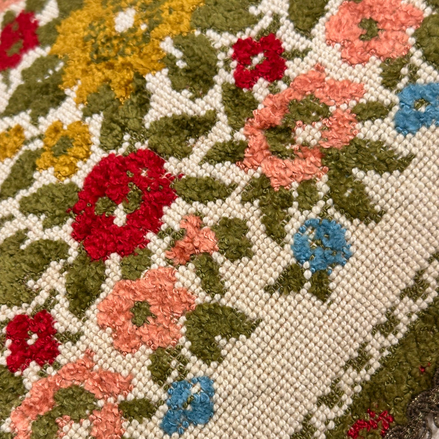 Vintage Silk Woven - 17" x 57.5" - 536a