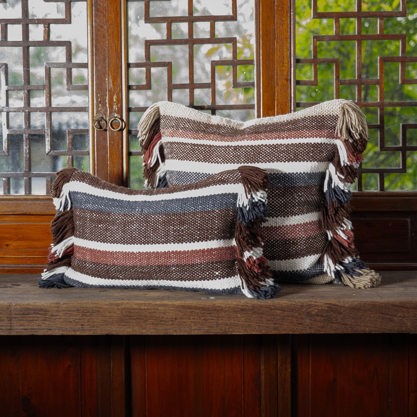 Solan—13x20—Pillow