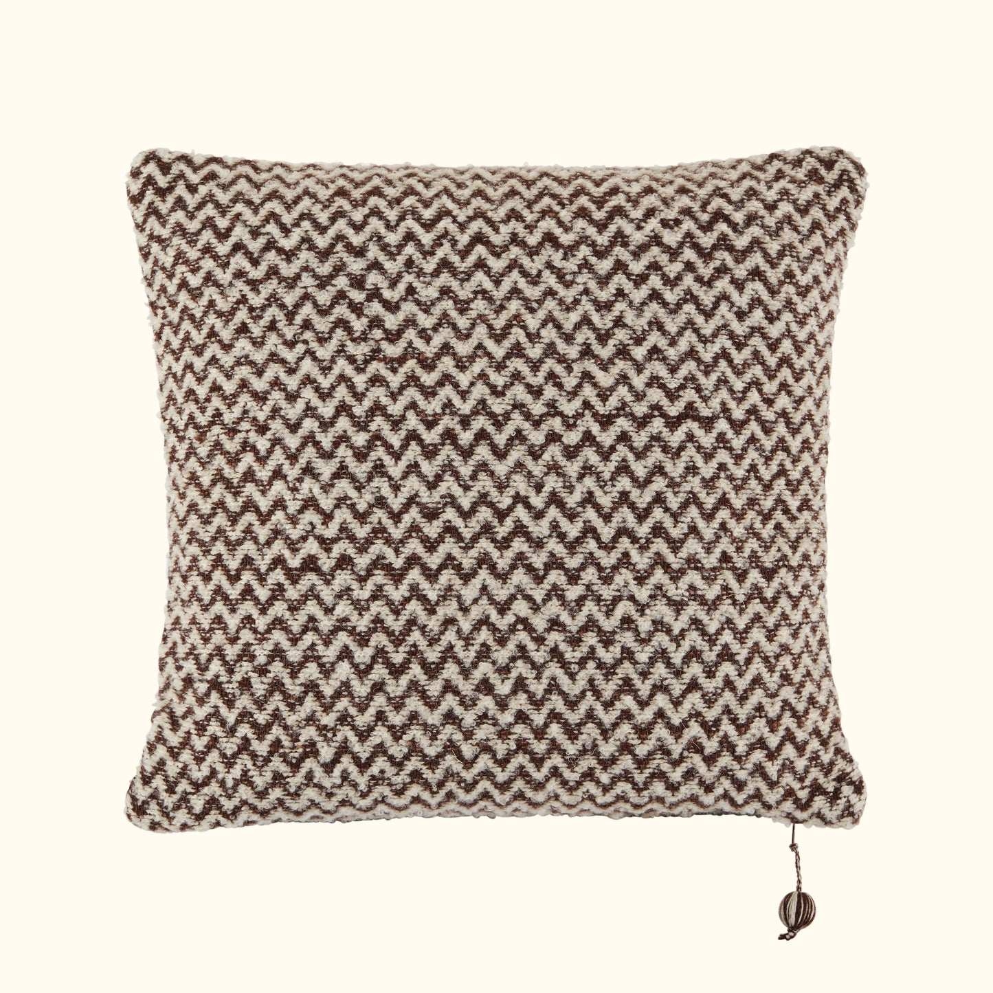 Chevron-22x22-Brown-Cover + Insert
