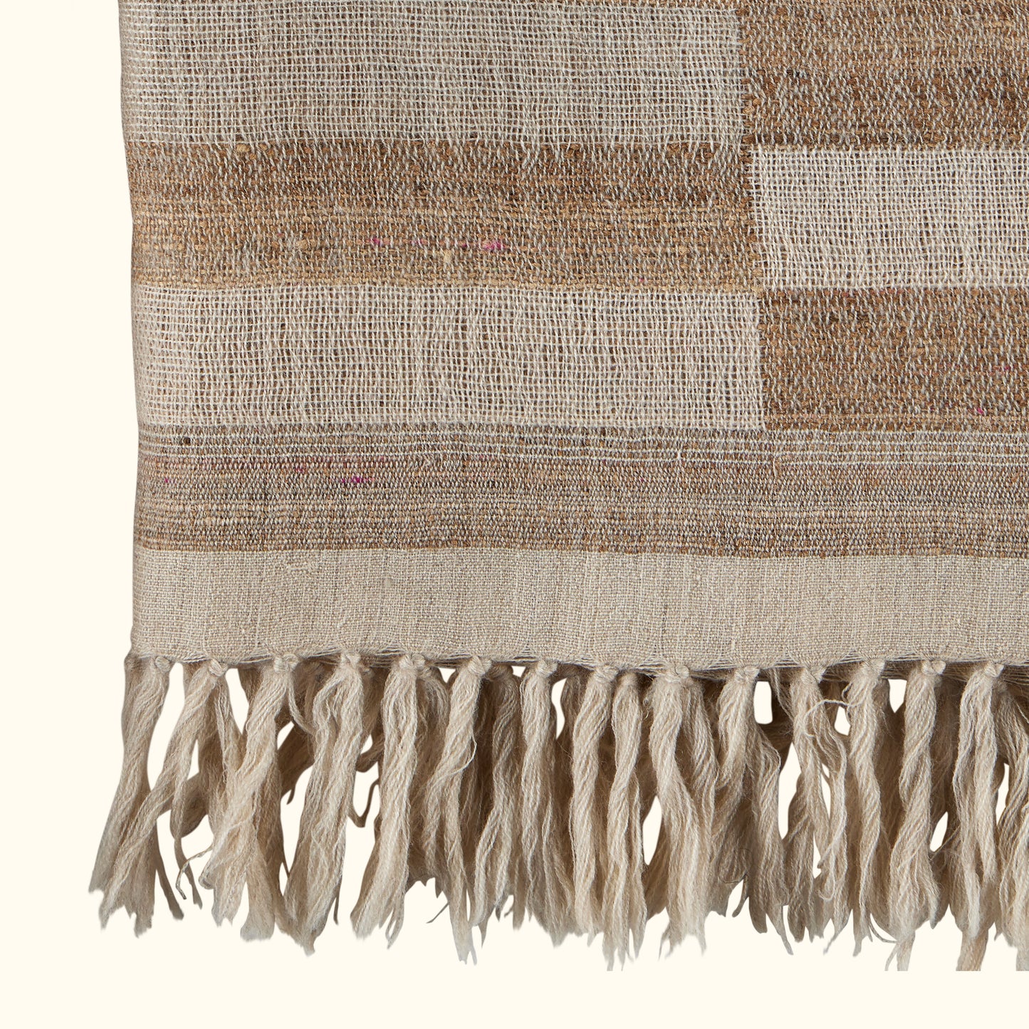 NEW Sandstone-50x70-Throw