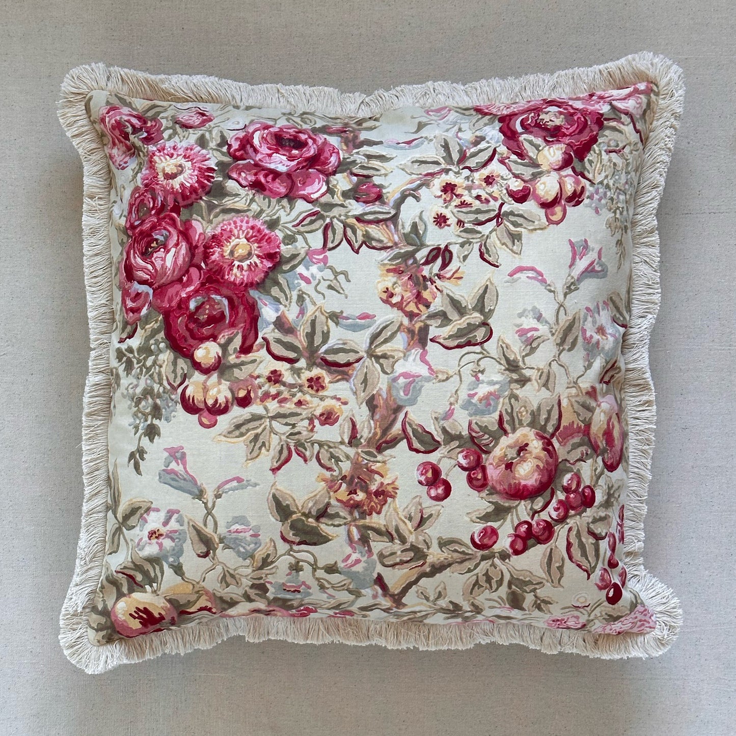 Vintage Floral Print Pillow - 24" x 24" - USA - 111a