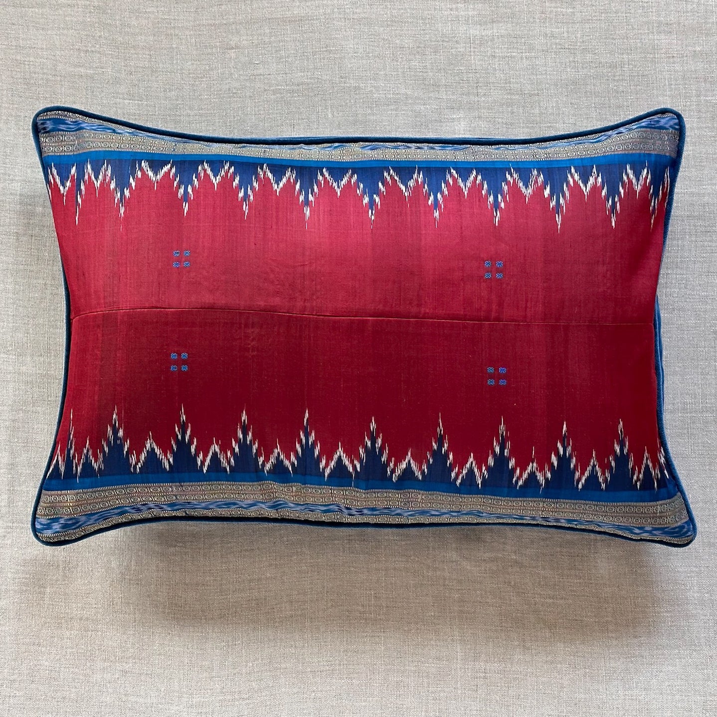 Silk Ikat Sari Pillow - 16" x 24" - India - 162d