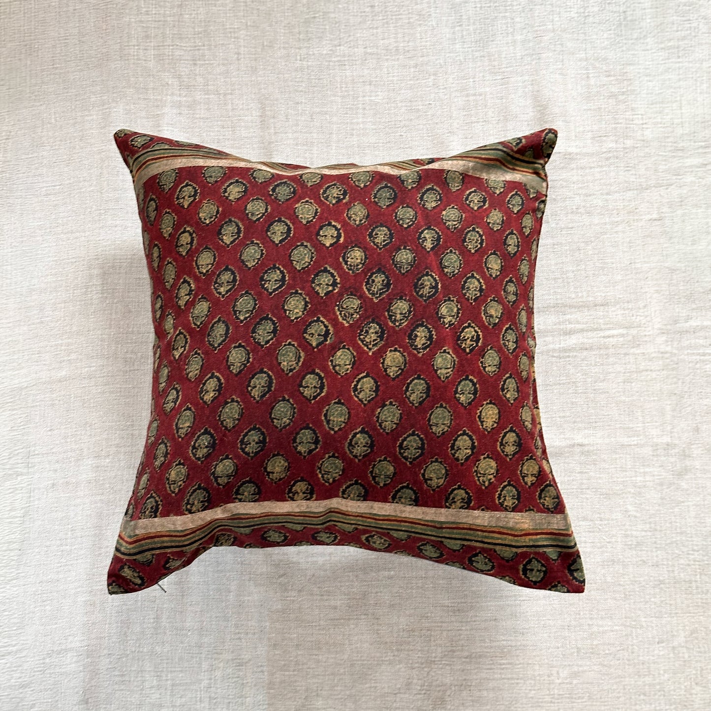 Woven / Block Printed Sari Pillow - 20x20 - India - 225b