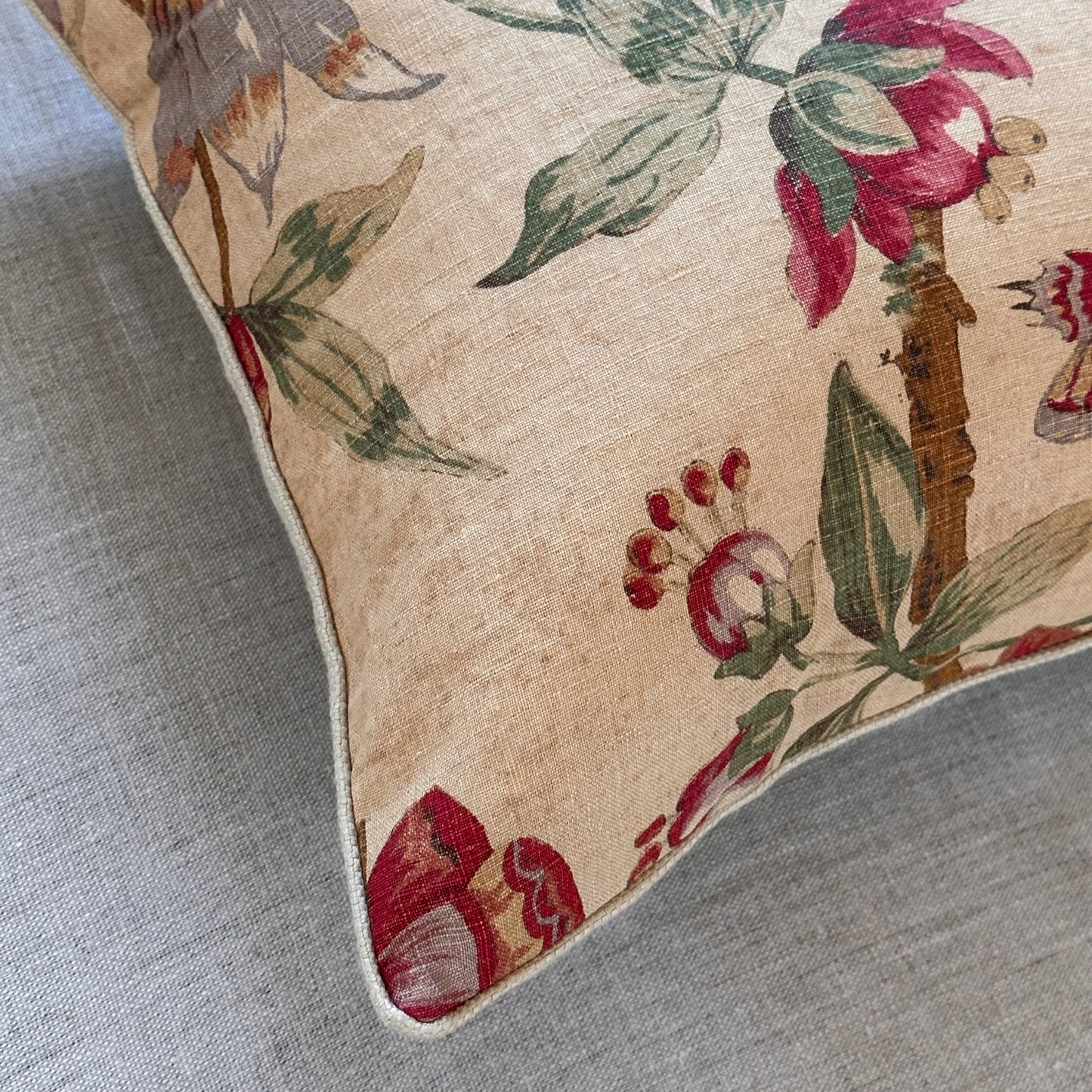 Vintage Linen Floral Pillow - 16x24 - England - 259f