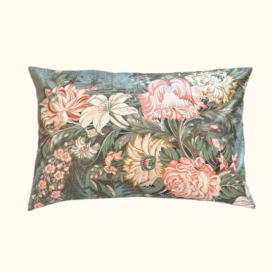 Vintage Floral Chintz Pillow - 16x24 - 2601b