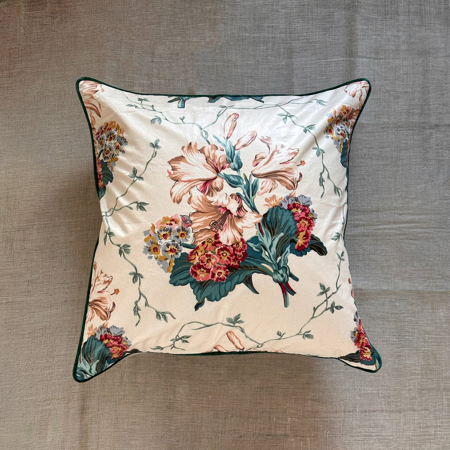 Vintage Floral Chintz Pillow - 22x22 - England - 267a