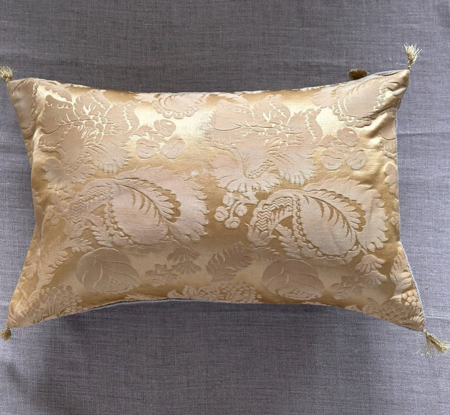 Antique Silk Damask Pillow - 13x20 - Europe - 351a