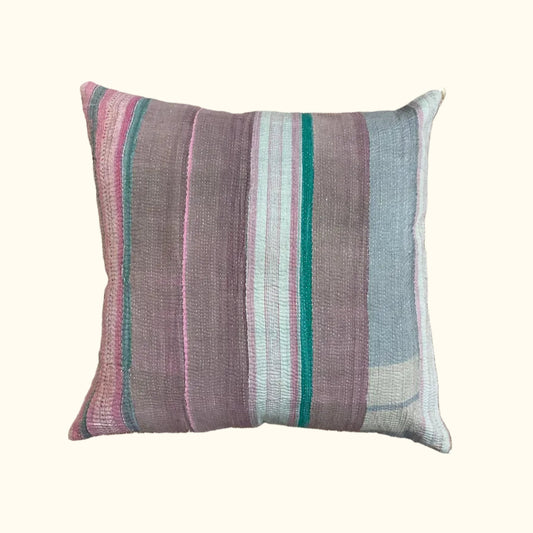 Vintage Kantha Pillow - 20 x 20 - India - 543b