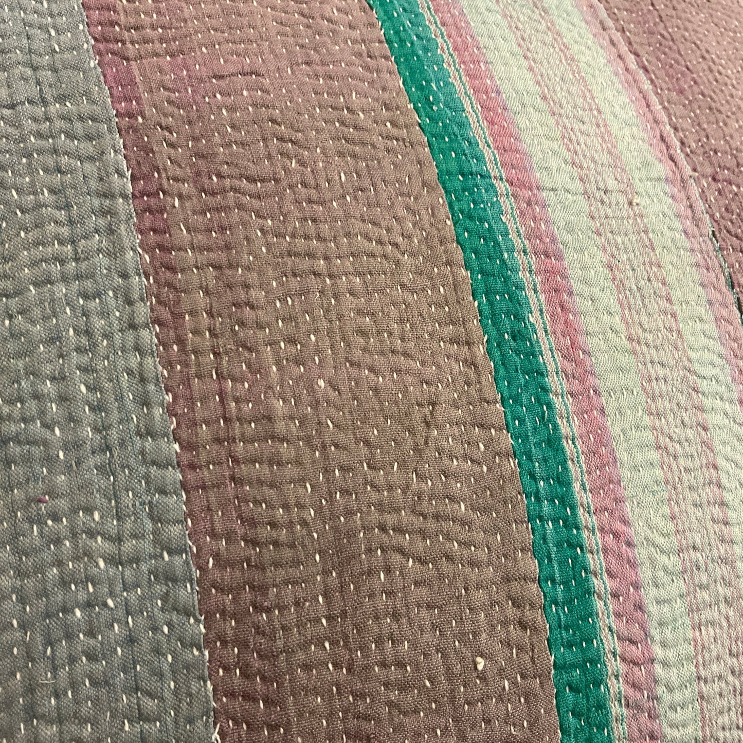 Vintage Kantha Pillow - 20 x 20 - India - 543b