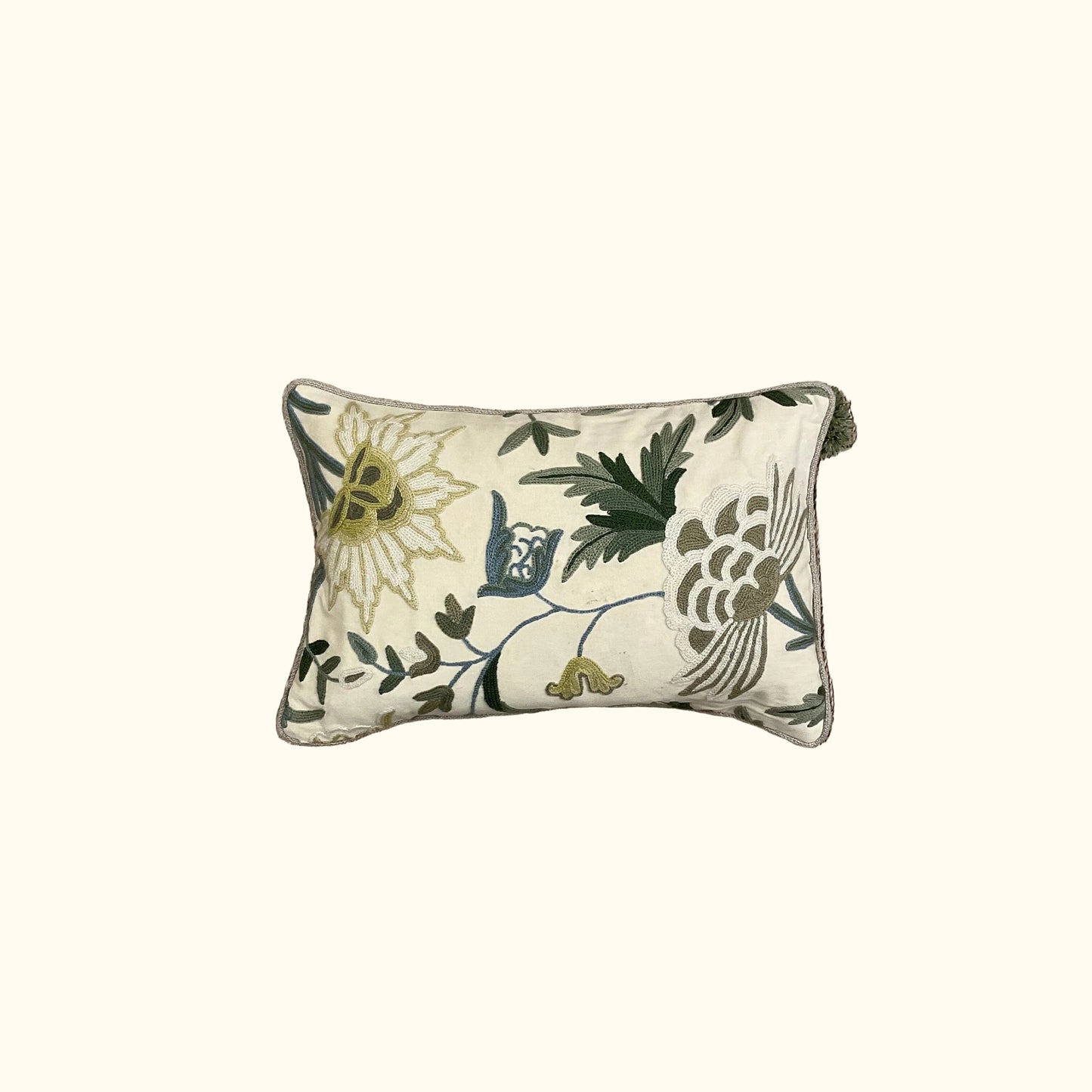 Vintage Crewel Wool Embroidery Pillow - 11" x 17" - 565a