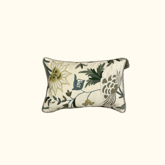 Vintage Crewel Wool Embroidery Pillow - 11" x 17" - 565a