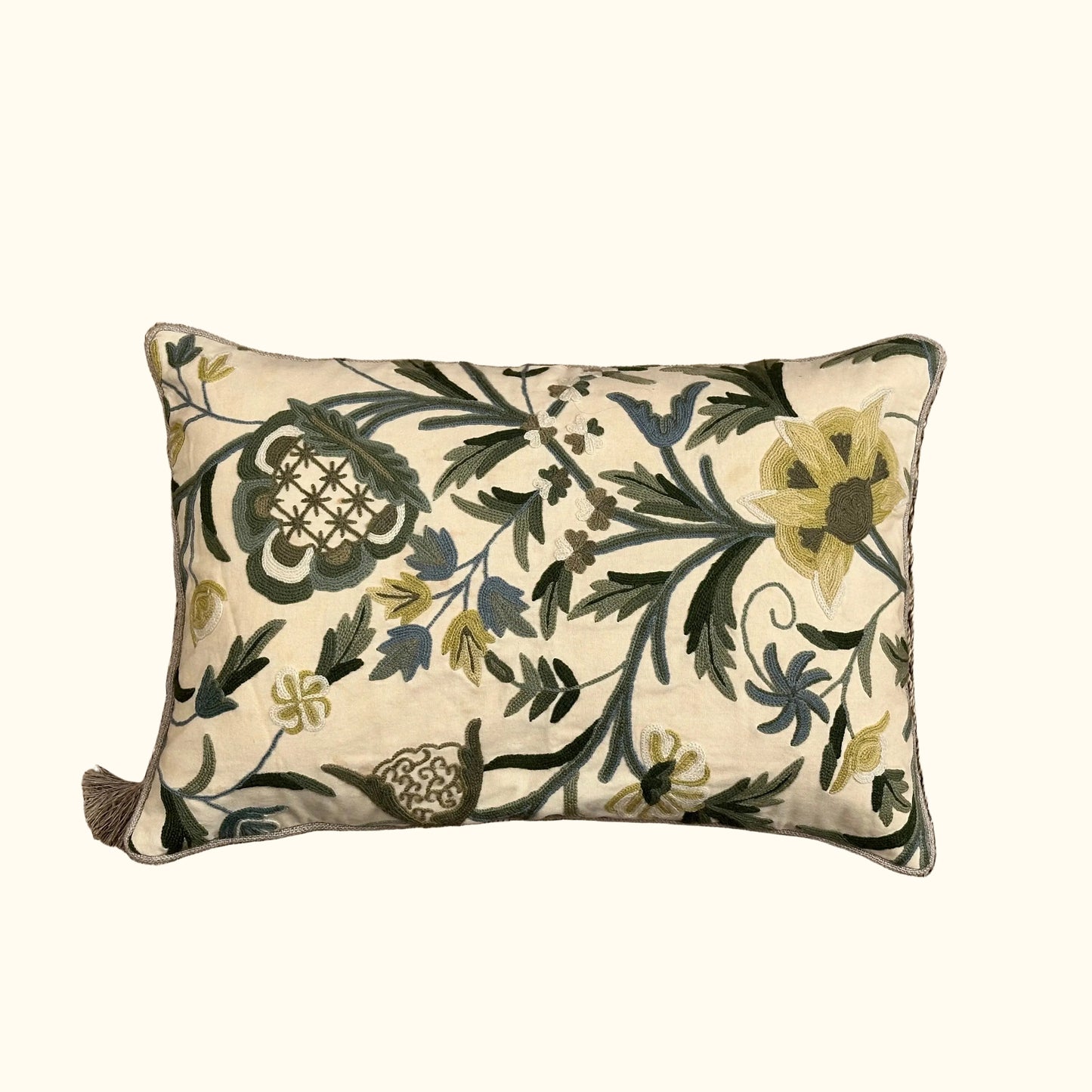 Vintage Crewel Wool Embroidery Pillow - 16 x 24 - 554b