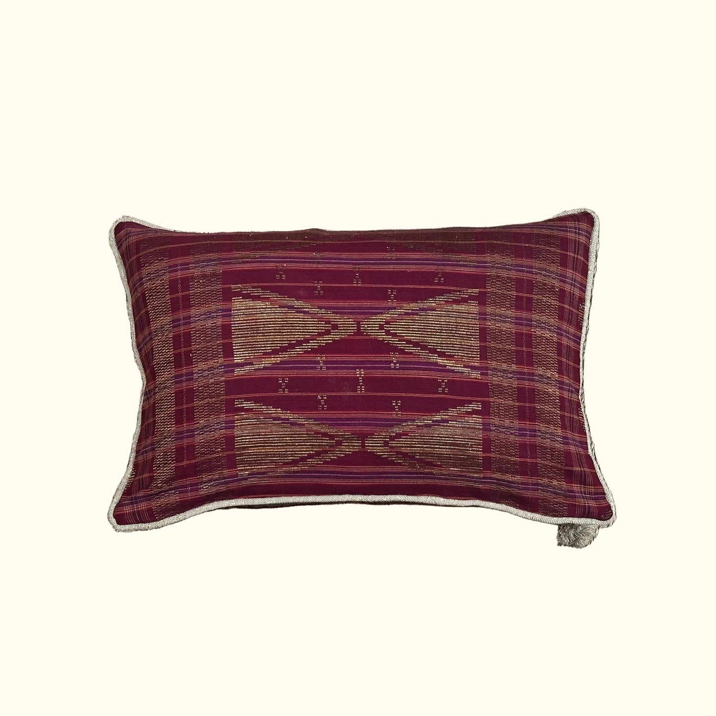 Vintage Dobby Weave with Metallic Detail Pillow - 13 x 20 - India - 568c