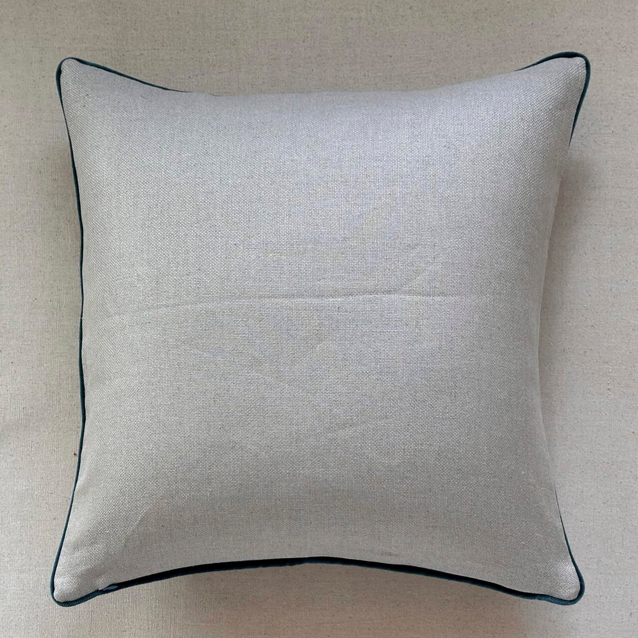 Natural Linen w/ Dragonfly Velvet Piping Pillow - 22" x 22" - USA